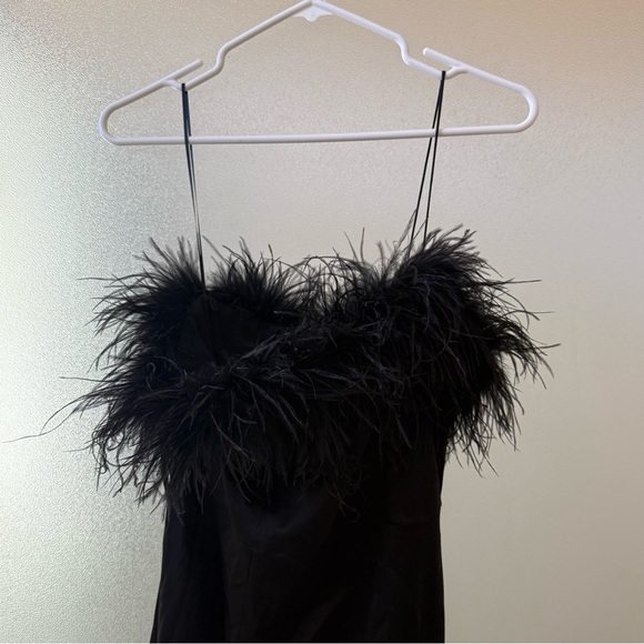 VERONICA BEARD Lilya Feather Trim Midi Dress Black Sz 2 - Picture 6 of 9